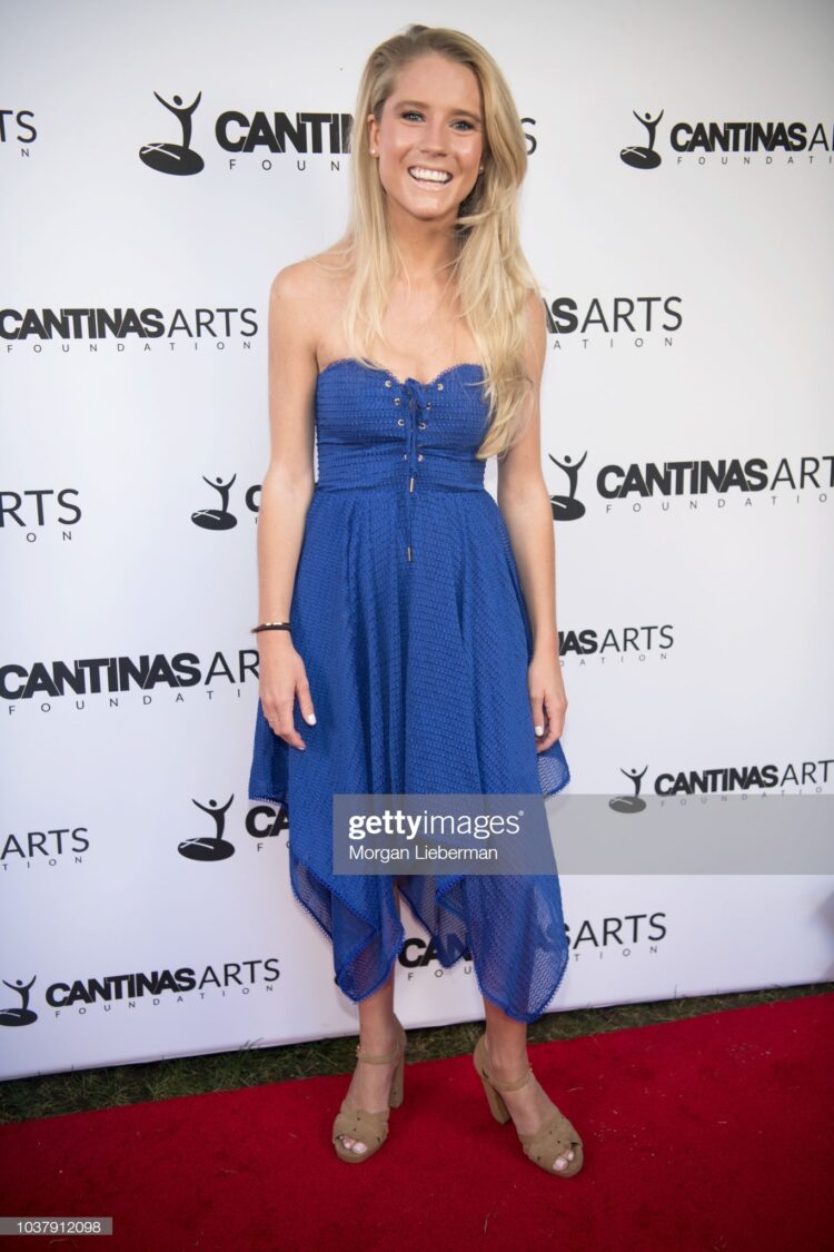 cassidy gifford feet 5