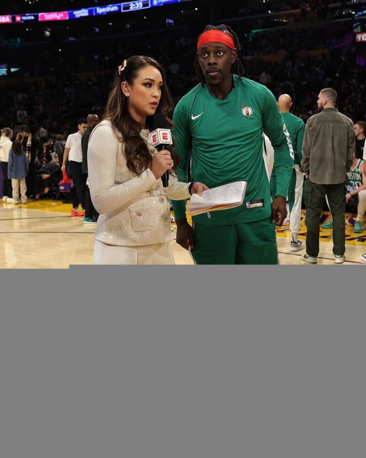 cassidy hubbarth feet 3