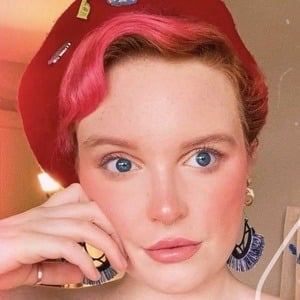 cassidy rose graves feet 3