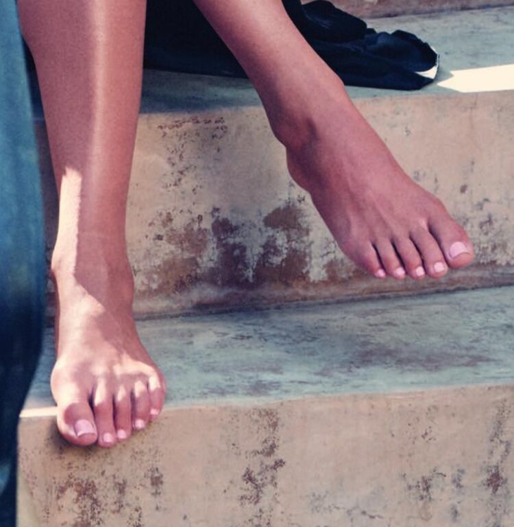 cassie gaines feet 4