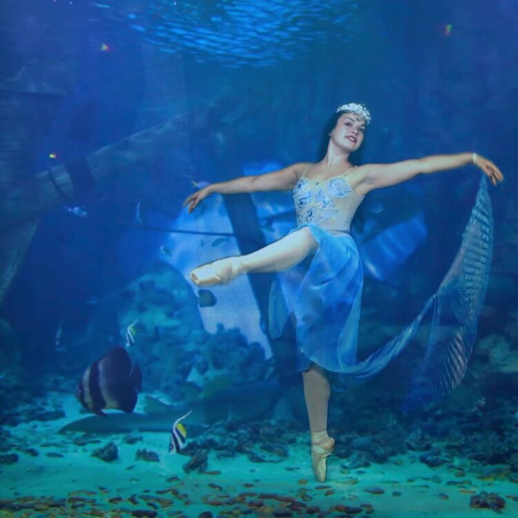 cassie johnson feet 2