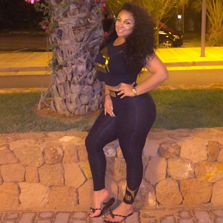 cassiie melinda feet