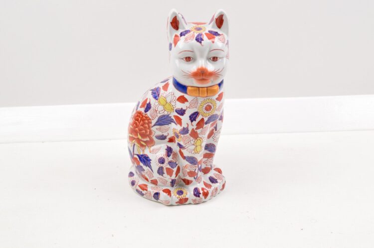 cat imari feet 5 scaled