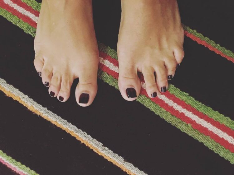 cat power feet 2