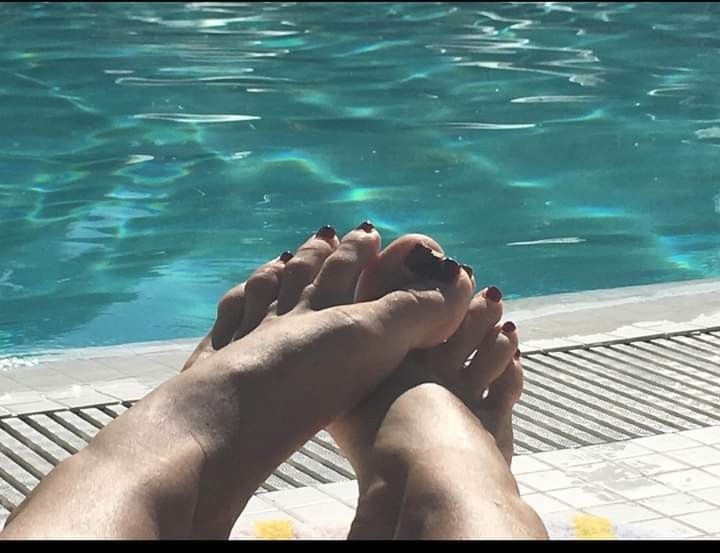 cat power feet 4