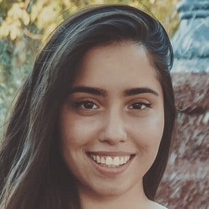 catalina trillizas feet 1