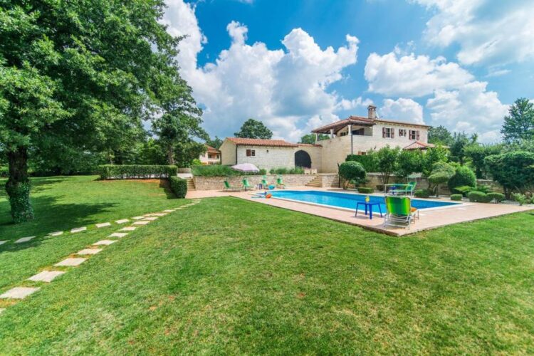 catarina eufemia feet 4