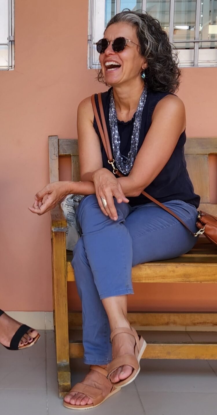 caterina fabozzi feet 5