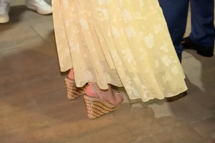 catharina amalia princess of orange feet