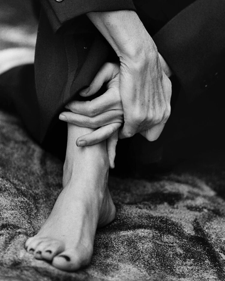 catherine deneuve feet 3