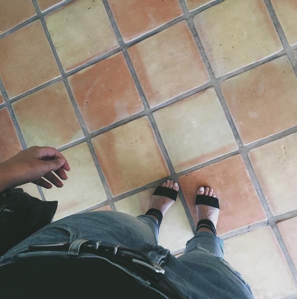 catherine valdes feet 3