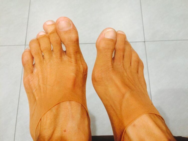 cathy debuono feet