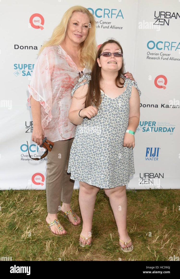 cathy moriarty feet 6