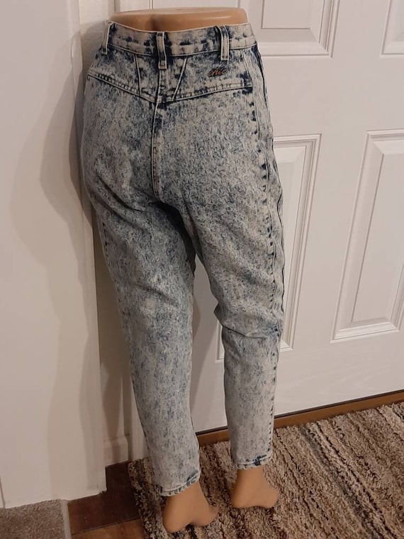 cayman vanderbur feet 3