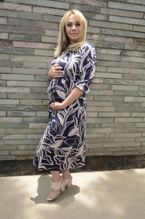 cecilia gabriela feet 5