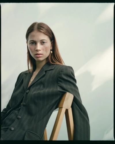 cecilia zevenhek feet 6