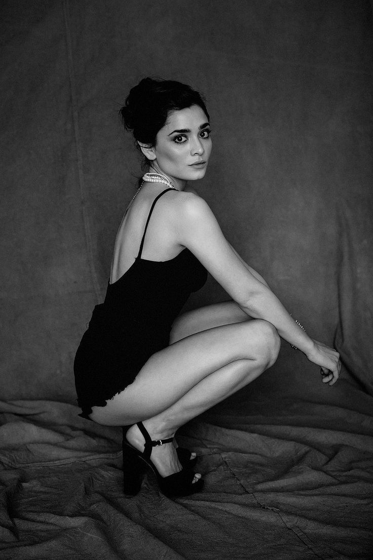 celesta deastis feet 6