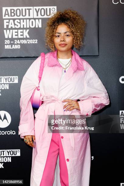 celeste van joost feet 4