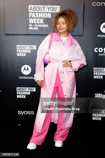 celeste van joost feet 5