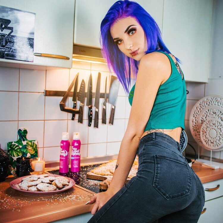 celine ritzke feet 1