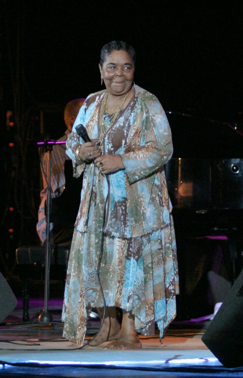 cesaria evora feet 3