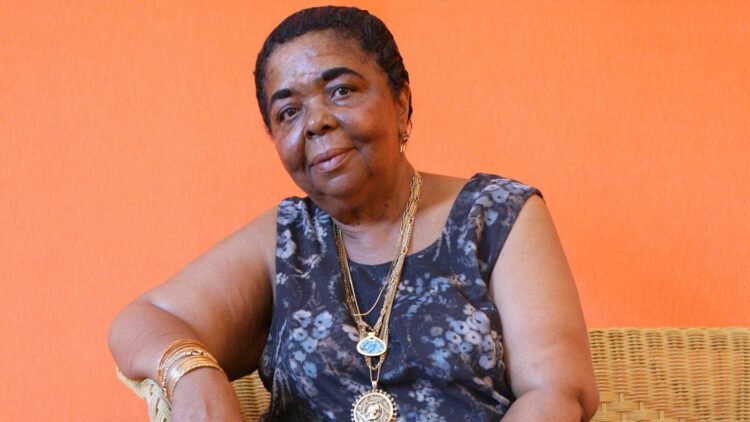cesaria evora feet 5