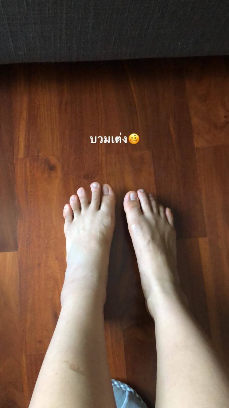 chalita suansane feet 2