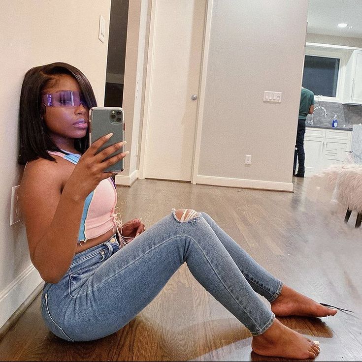 chalynn monee feet 1