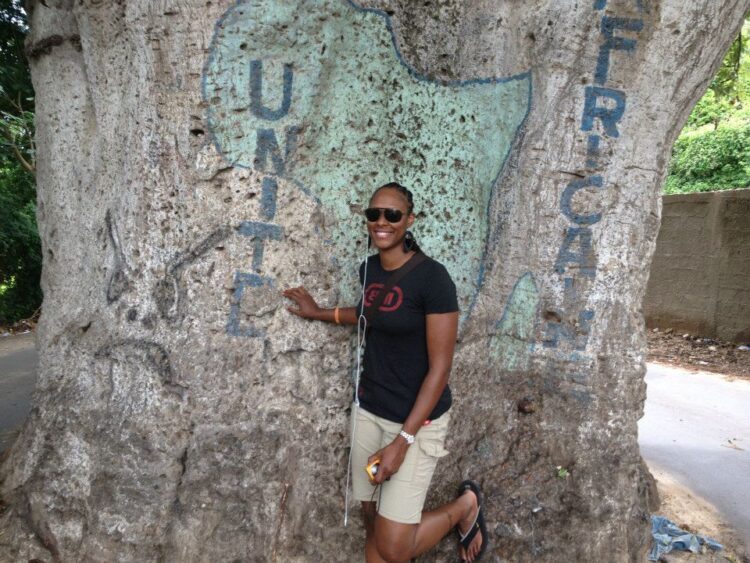 chamique holdsclaw feet 2