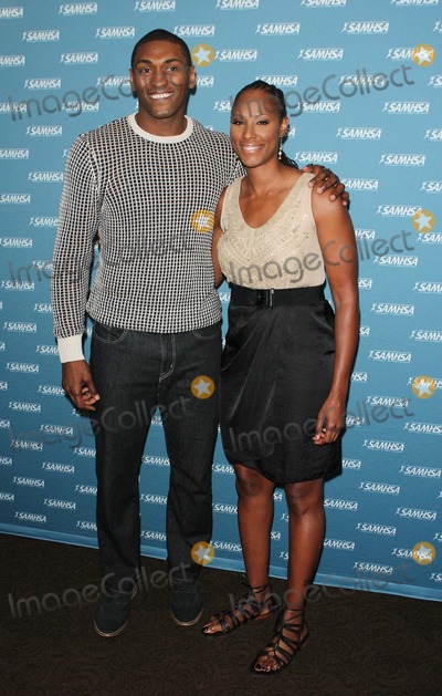 chamique holdsclaw feet 5