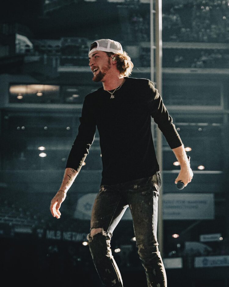 chandler bailey ramsey feet 4