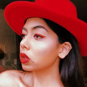 chandler gines feet 1