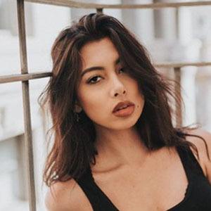 chandler gines feet 2