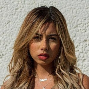 chandler gines feet 4