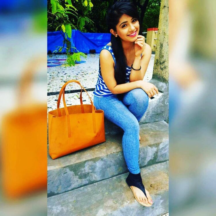 chandni bhagwanani feet 2