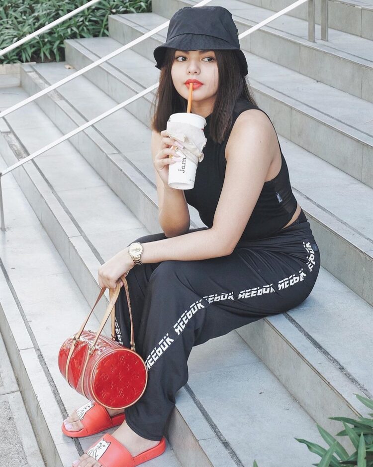 chanel morales feet 2