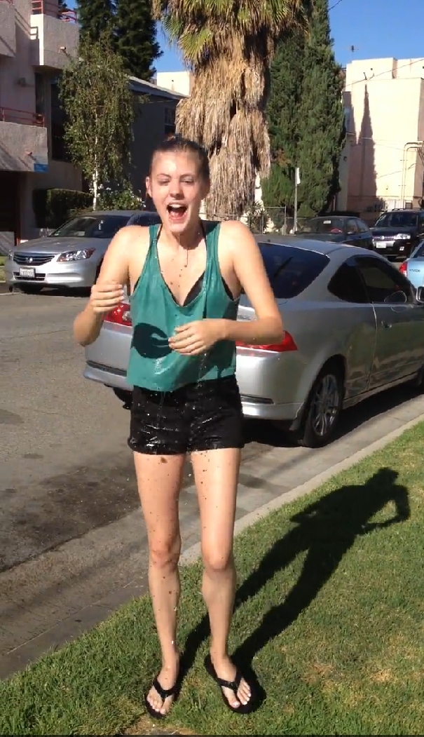 chanelle peloso feet