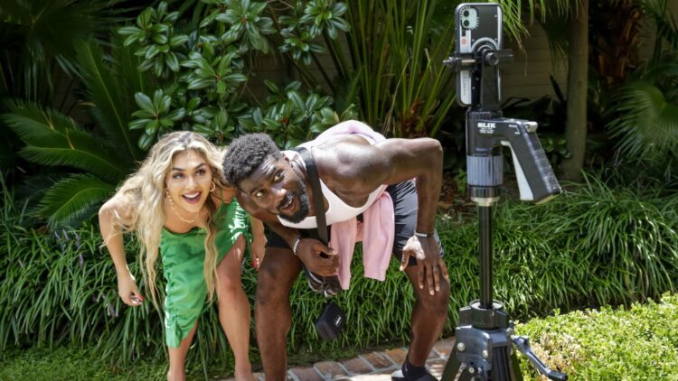 chanen johnson feet 1