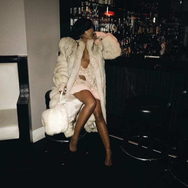 chantale hussein feet 6