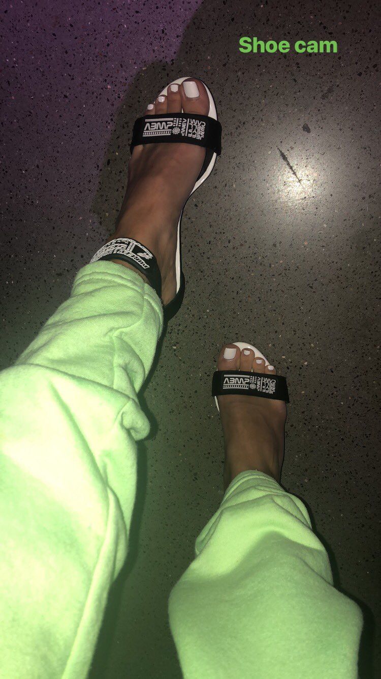 chantel jeffries feet 2