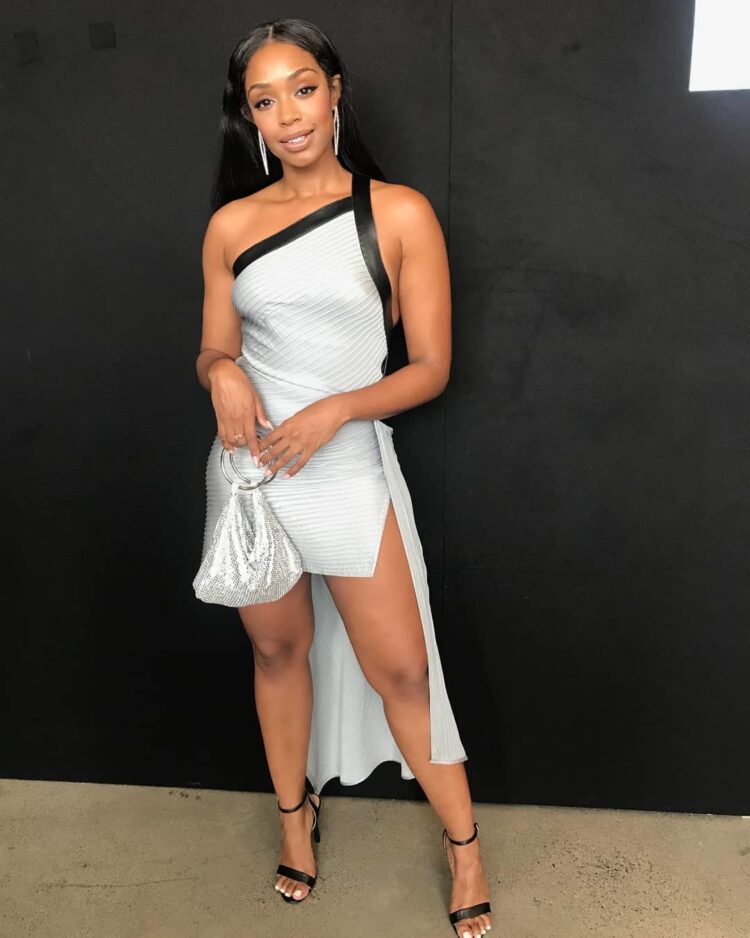 chantel riley feet 3