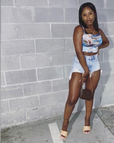 chantelbreeze feet 4