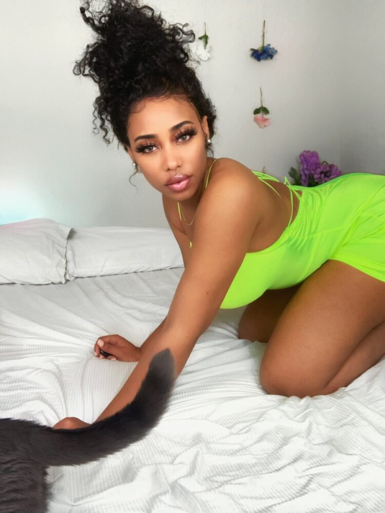 chaotic allure feet 3