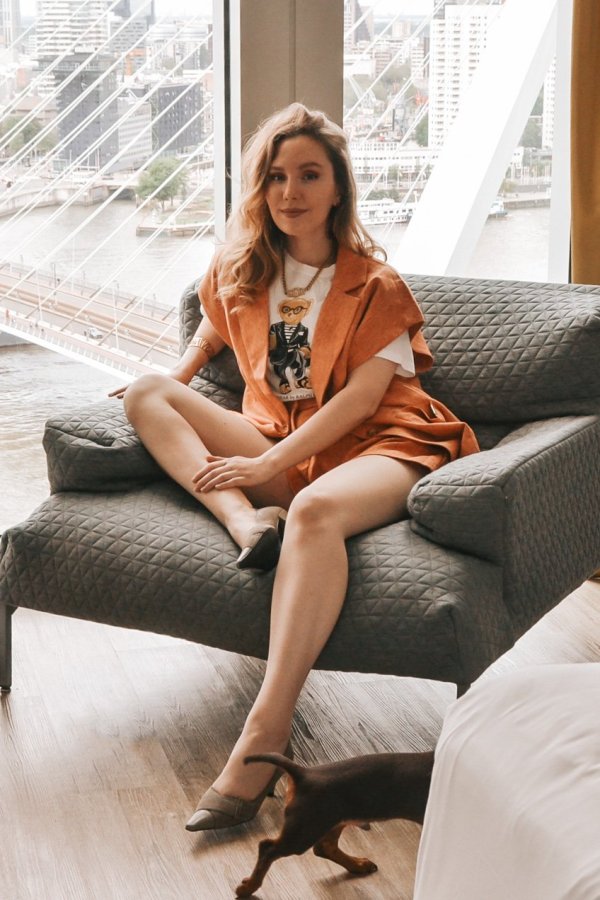 charissa goldapple feet 1