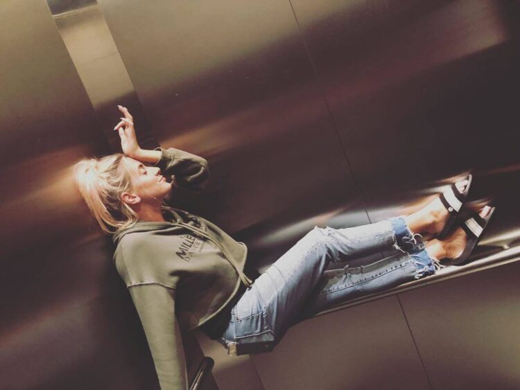 charity lynne baroni feet 3