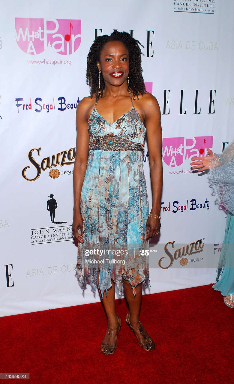 charlayne woodard feet 6