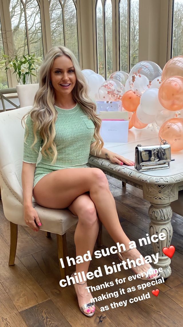 charley hull feet 4