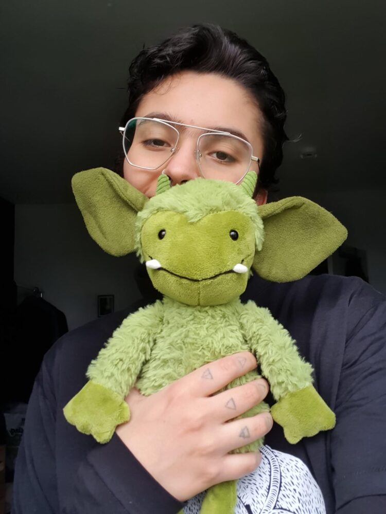 charli grizzo and bear feet 6