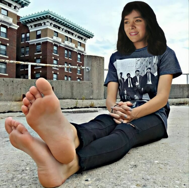 charlie watson feet 2