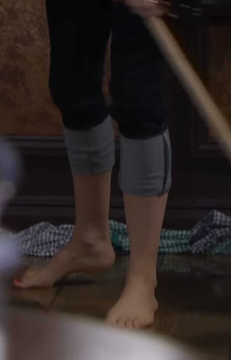 charlotte bellamy feet 2